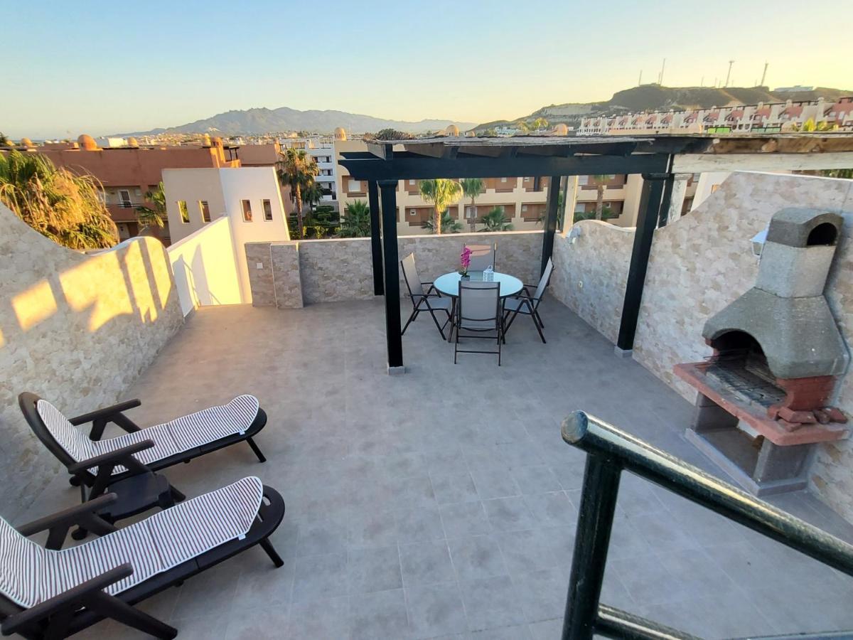 Ático dúplex en primera línea con piscina privada! Vera Exterior foto